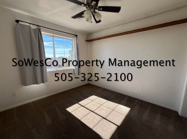 Building Photo - 3300 Majesta Pl