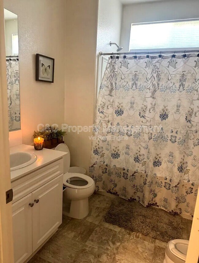 Building Photo - 15190 Paseo Verde Pl