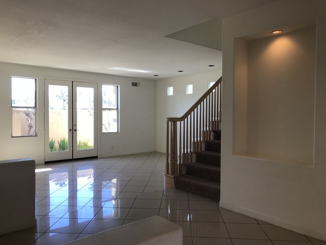Downstairs Living Room - 624 Goldenwest St