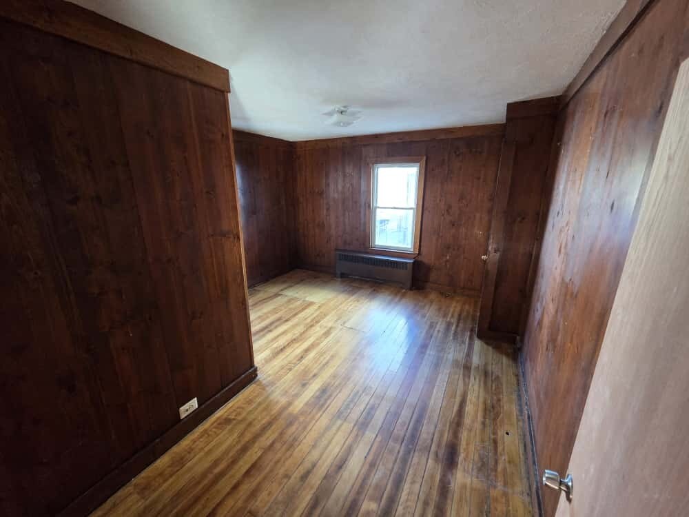 Building Photo - 66 Cutler St