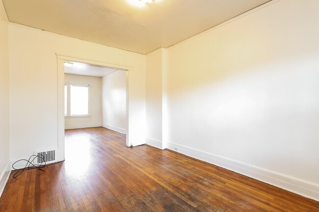 Building Photo - 1708 Shipherd St