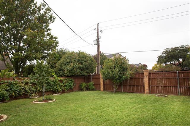 Building Photo - 200 Supreme Ct