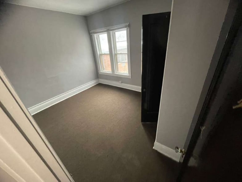 Building Photo - 1801 Stanwood Rd