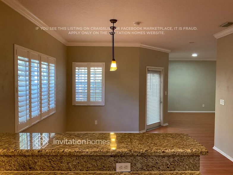 Building Photo - 784 NW 126th Ave