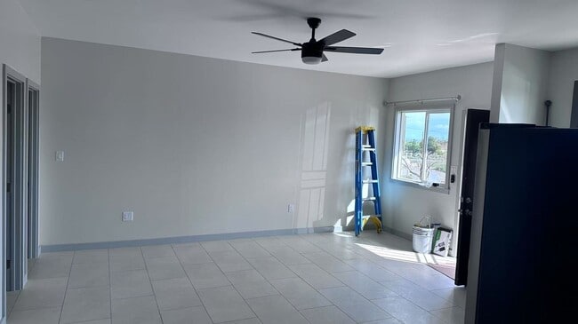 Building Photo - Lahainaluna Road rental