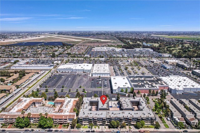 Building Photo - 12400 Montecito Rd