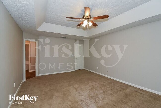 Building Photo - 4831 Wexford Trail