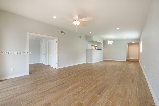 Building Photo - 7426 SW 106th Pl