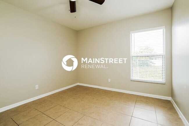 Building Photo - 3 Bedroom Pet-Friendly Home in Lehigh Acres, FL with Main Street Renewal