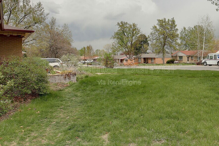 Building Photo - 4105 Pierce St