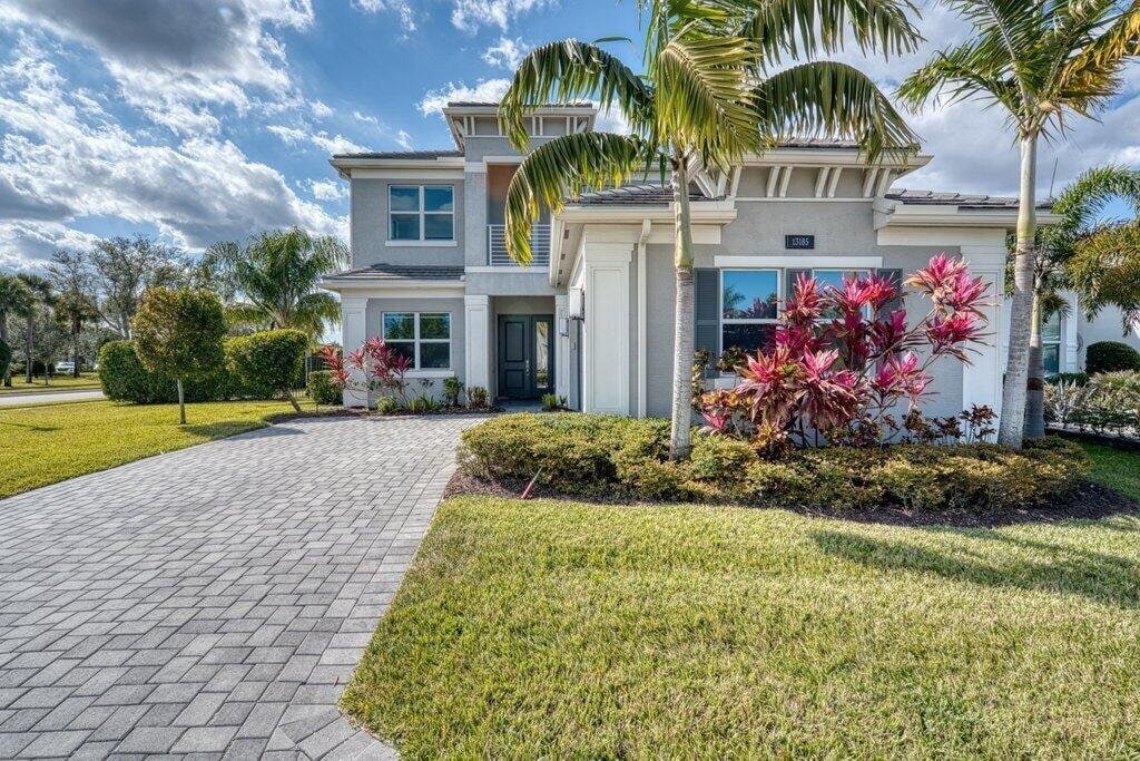 Building Photo - 13185 Mount Columbia Terrace