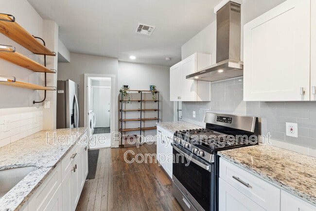 Building Photo - 1031 Schley Ave