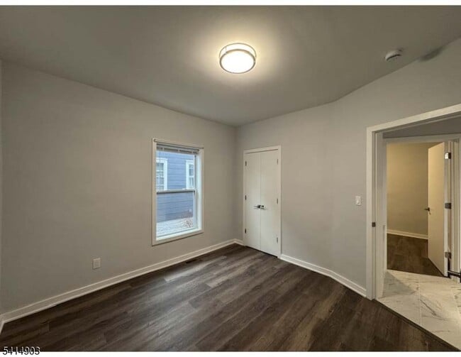 Building Photo - 139 Claremont Ave