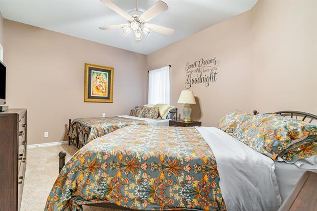 Building Photo - 355 Beachside Dr