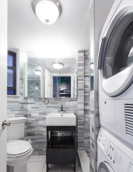 Building Photo - 51 Leroy St