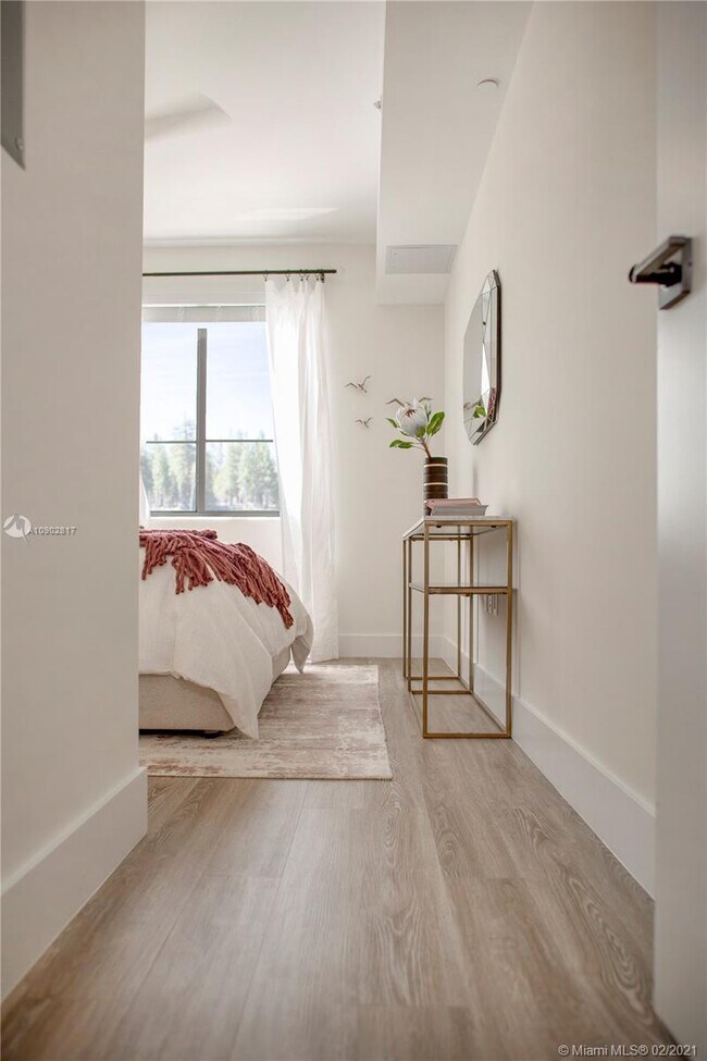 Building Photo - 9480 NW 41st St