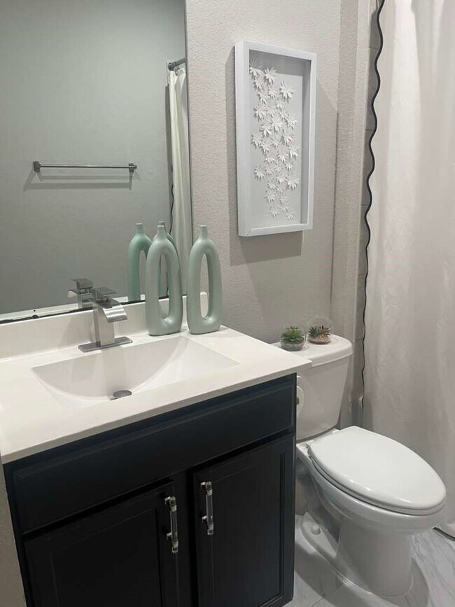 Building Photo - 22623 Theodoli Dr