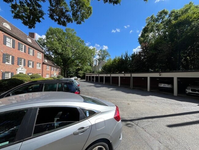 Building Photo - 104 Colville Rd