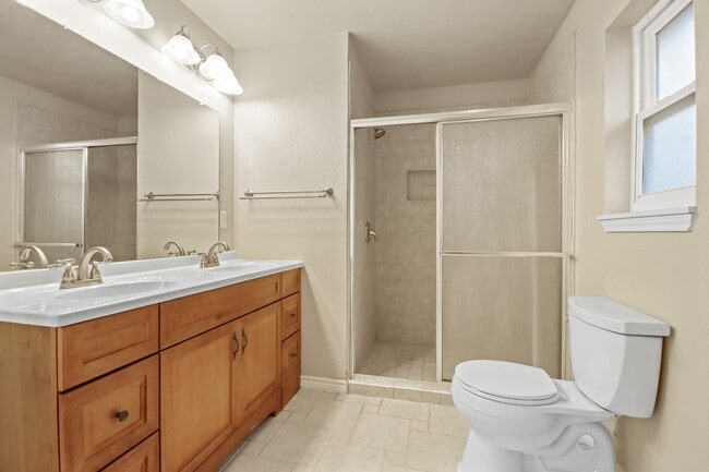 Building Photo - 19514 Whitewood Dr