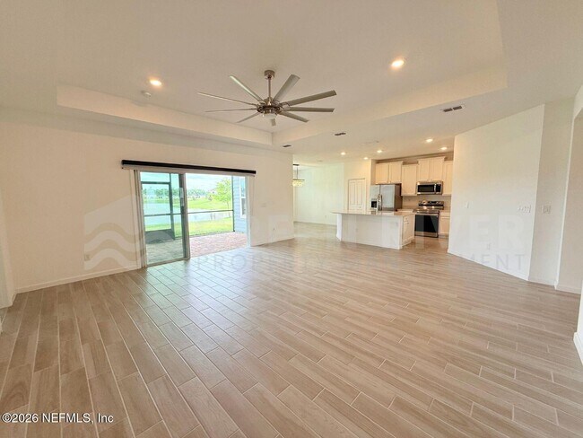 Building Photo - 2717 White Cedar Ln