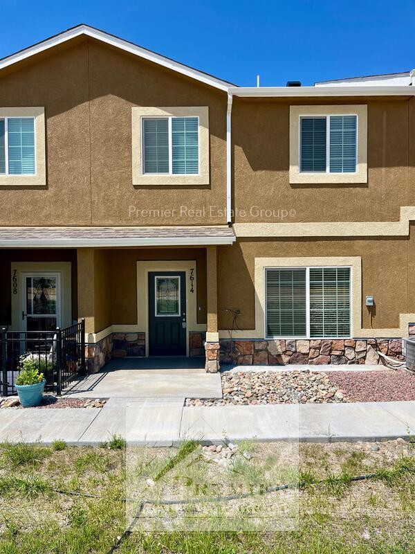 Building Photo - 7614 Spruce Pne Grv