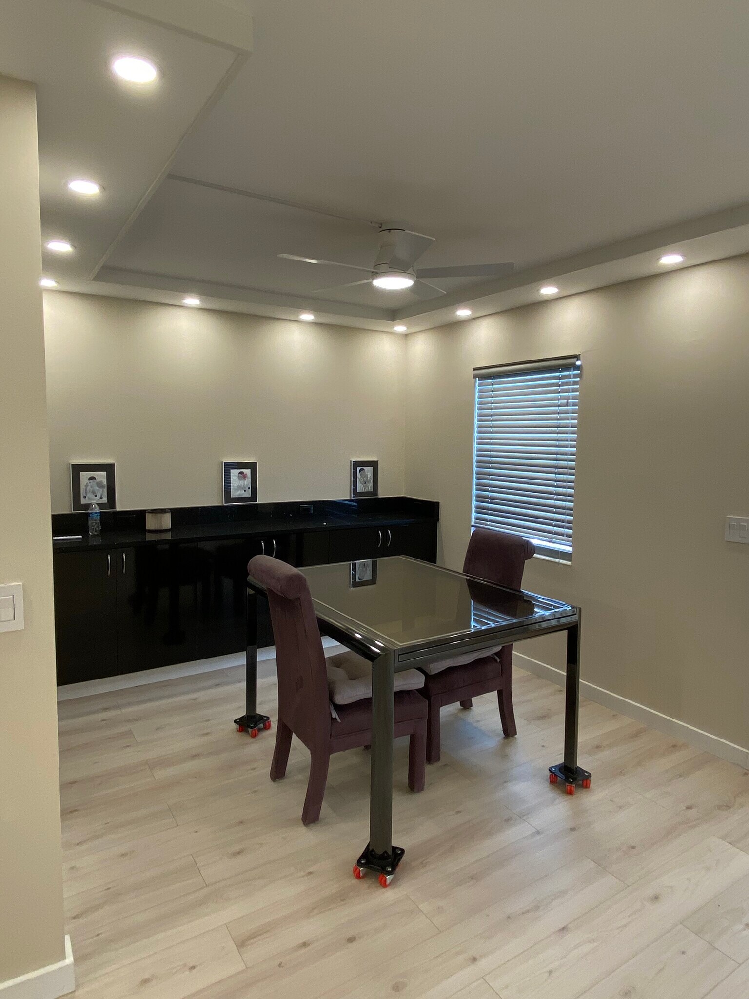 Building Photo - 4048 Exeter C