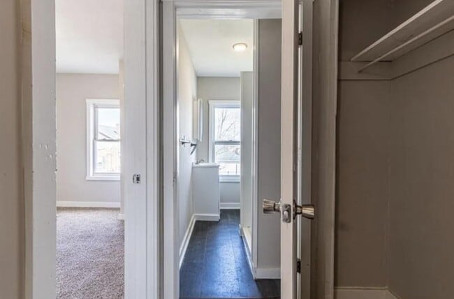 Building Photo - 406 Ligonier St