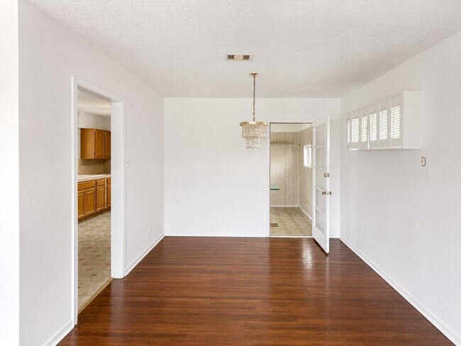 Building Photo - 5522 Nassau Rd