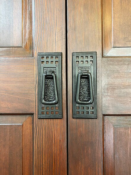 Antique hardware - 5714 Virginia Ave