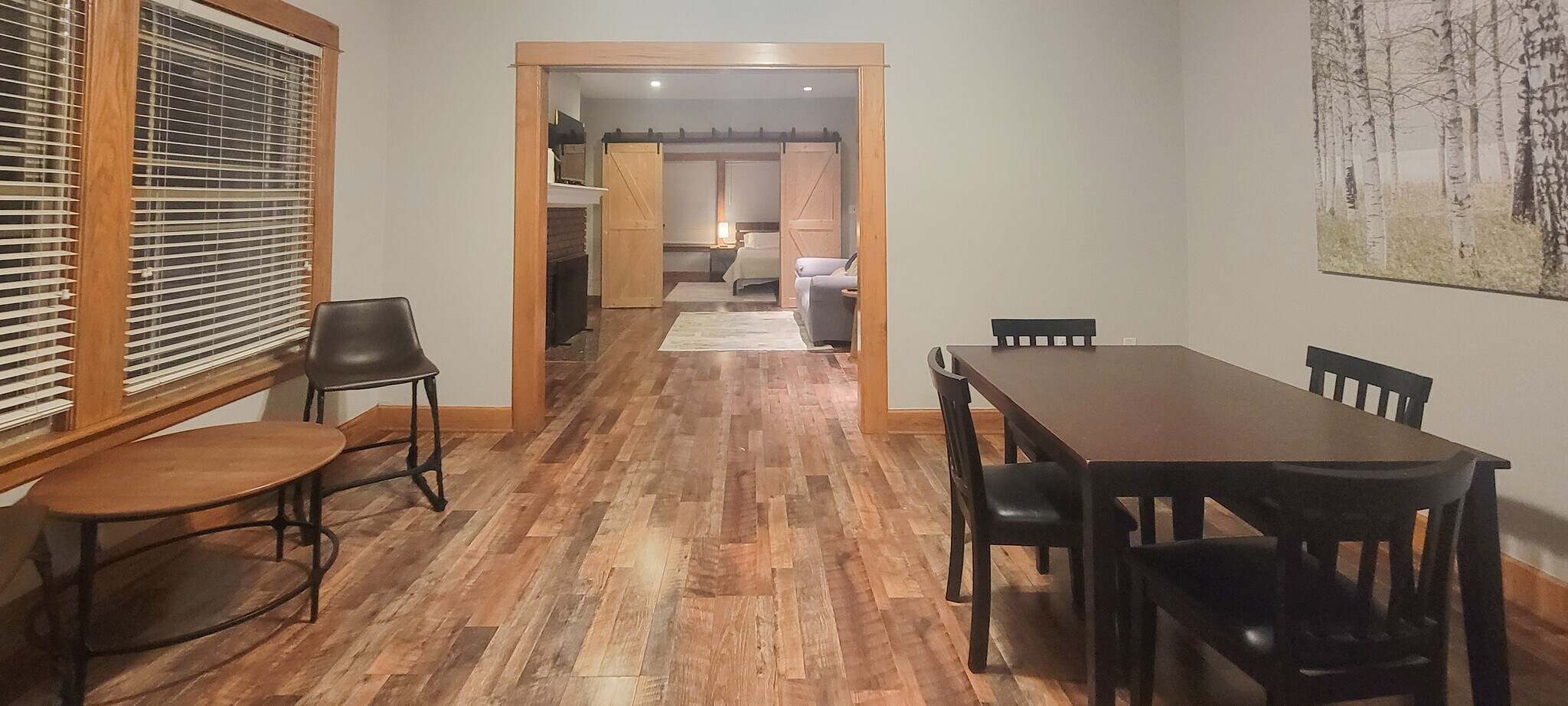 Building Photo - 11433 Ashbury Ave