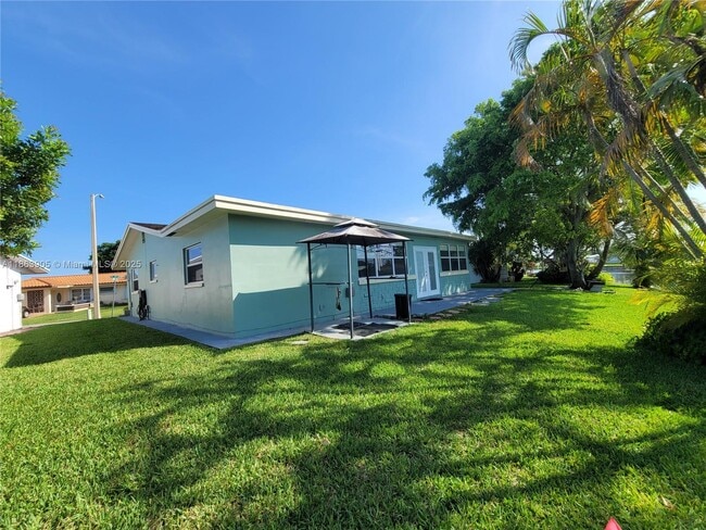 Building Photo - 4519 NW 49th Dr