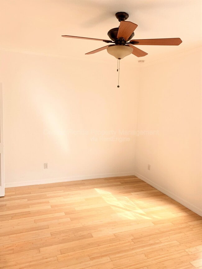 Building Photo - 2460 Grand Central Pky