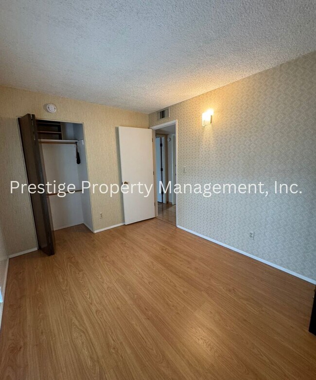 Building Photo - This 3/2 East Side Home Has It All AND more!