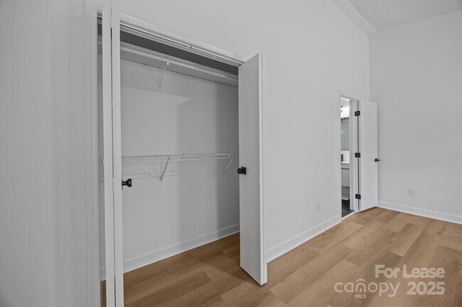 Building Photo - 6227 King George Dr