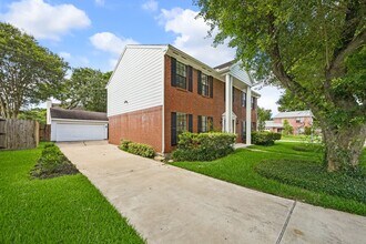 Building Photo - 15251 Kelbrook Dr
