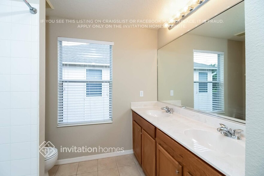 Building Photo - 8918 Founders Cir