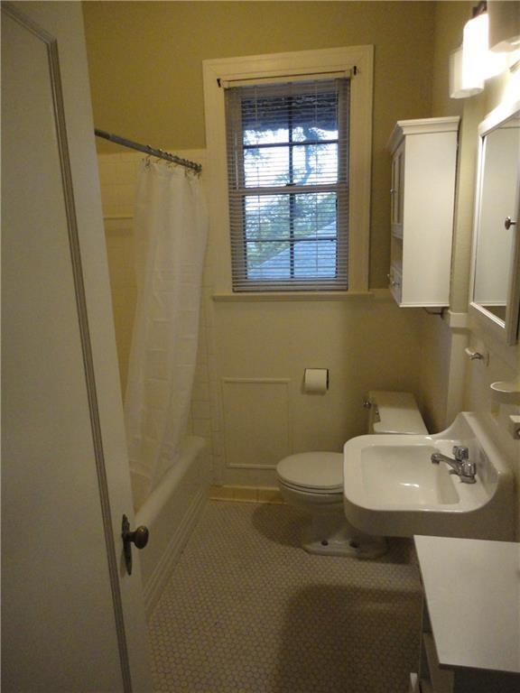 Building Photo - 311 Moore Blvd