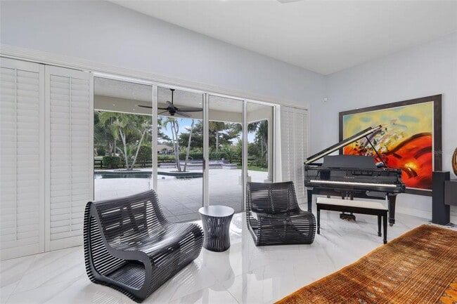 Building Photo - 10630 El Caballo Ct