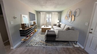 Building Photo - The Pointe on Lafayette