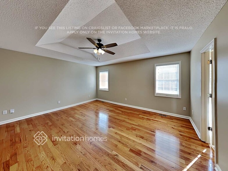 Building Photo - 25 Hedgerow Ct SE