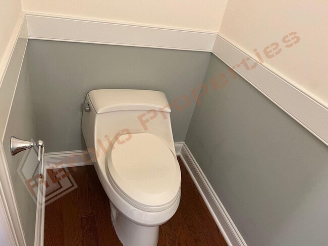 Building Photo - Fresh Paint, New Carpet - Elegant 3 Story ...