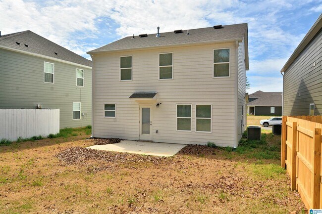 Building Photo - 6558 Creek Cir