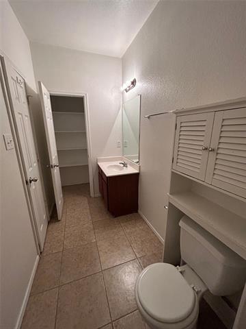 Building Photo - 5837 Fantail Dr