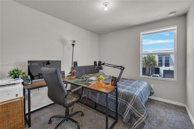 Building Photo - 3506 Joshua Tree St