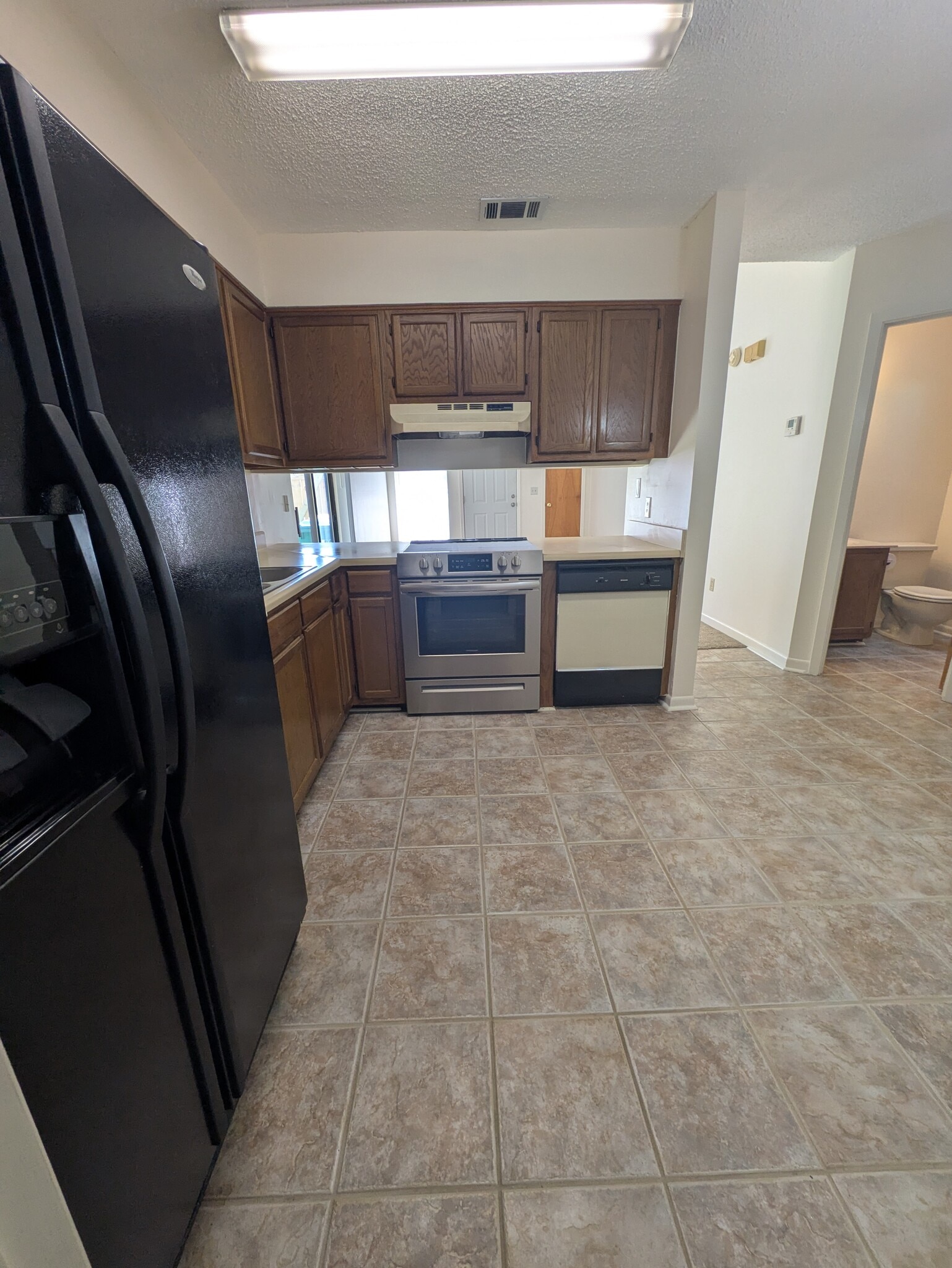 Building Photo - 1501 Green Acres Blvd