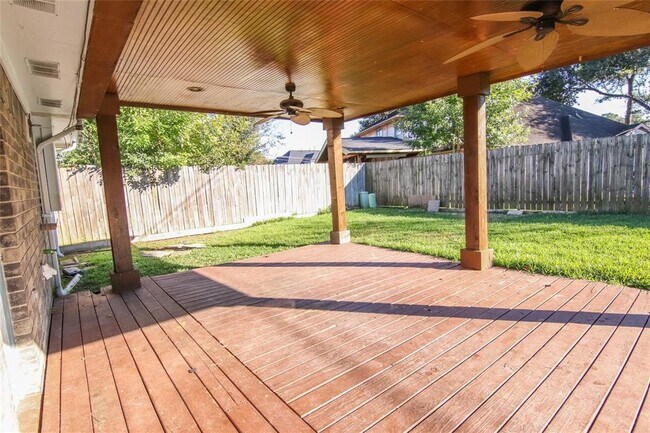 Building Photo - 17415 Hamilwood Dr