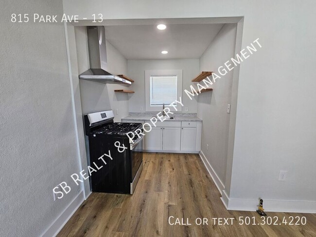 Building Photo - Cozy & Affordable 1-Bedroom Apartment in H...