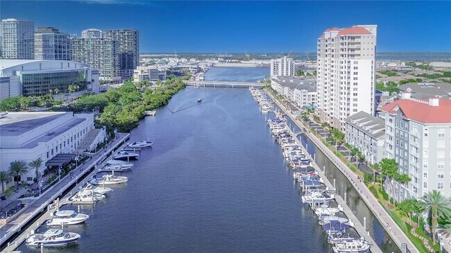 Building Photo - 700 S Harbour Island Blvd