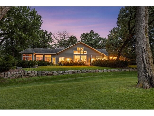 Building Photo - 5816 Northwood Dr