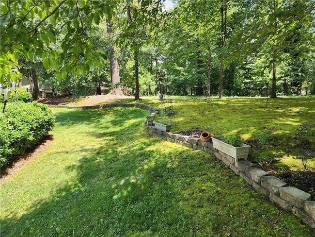 Building Photo - 3572 High Green Dr